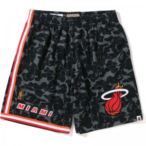 Men Bape X Mitchell & Ness Miami Heat Jersey Shorts Shorts Black USA | ZB0451241